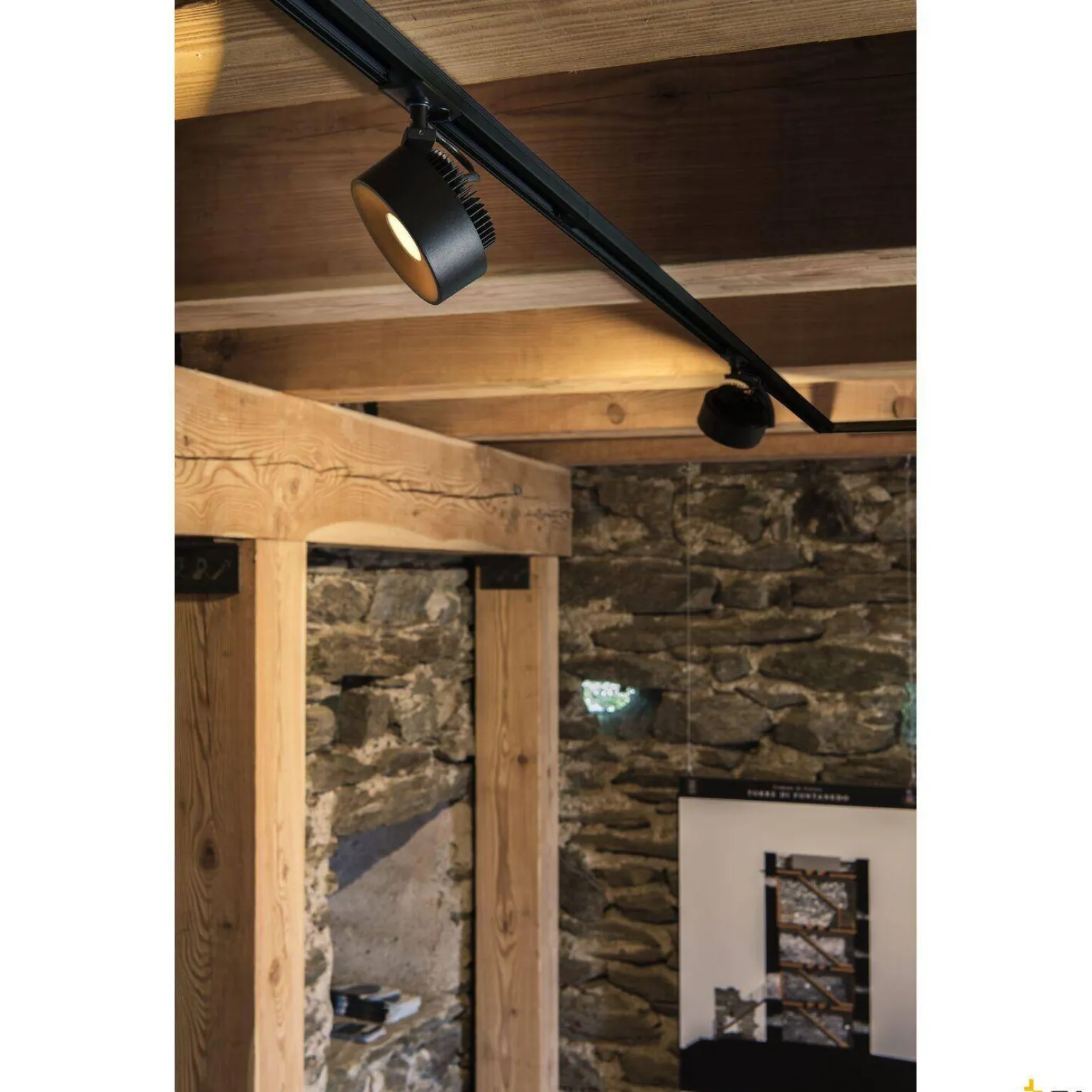 1~ KALU TRACK, lampa LED do systemu 1-fazowego, indoor, kolor czarny, 3000K, z adapterem 1-fazowym (1002854) - SLV