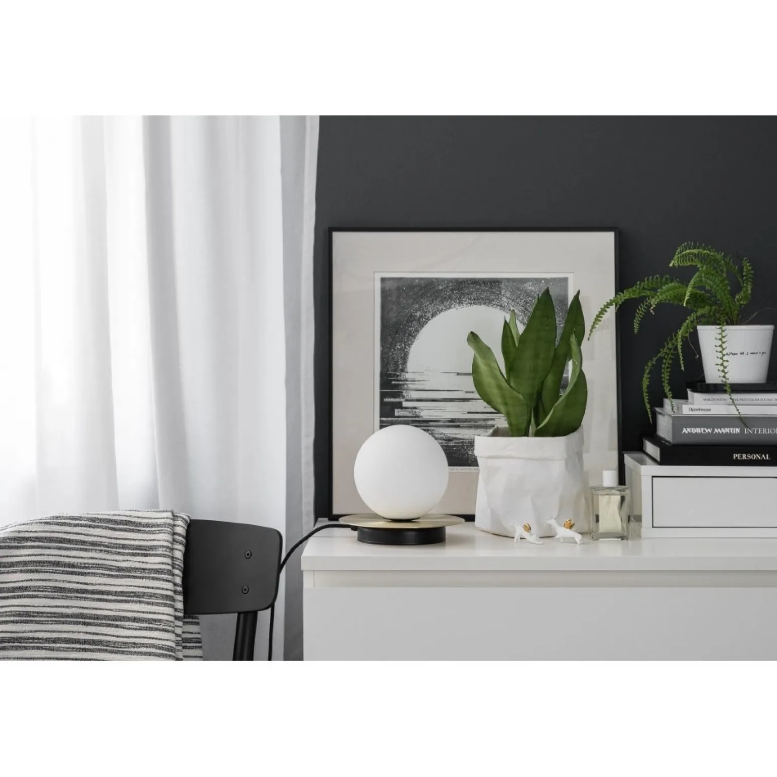 BORRA ST czarna lampa stołowa (B2A122P1) - Ummo