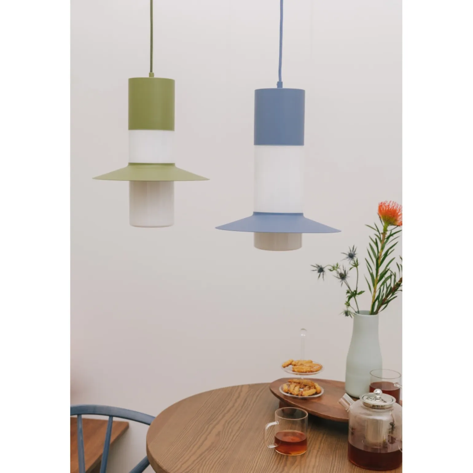 CAPONIO A niebieska sufitowa lampa wisząca (CPA199P0) - Ummo