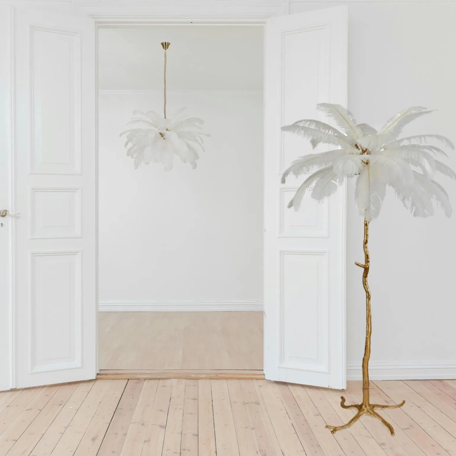 Ekskluzywna lampa wisząca z piórami EMU pióra białe 100 cm (ST-DN127 white) - Step into Design