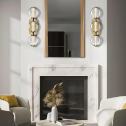 Kinkiet Atomo - 3 źródła światła - Szczotkowane złoto (QN-ATOMO-3W-BG) - Quintiesse