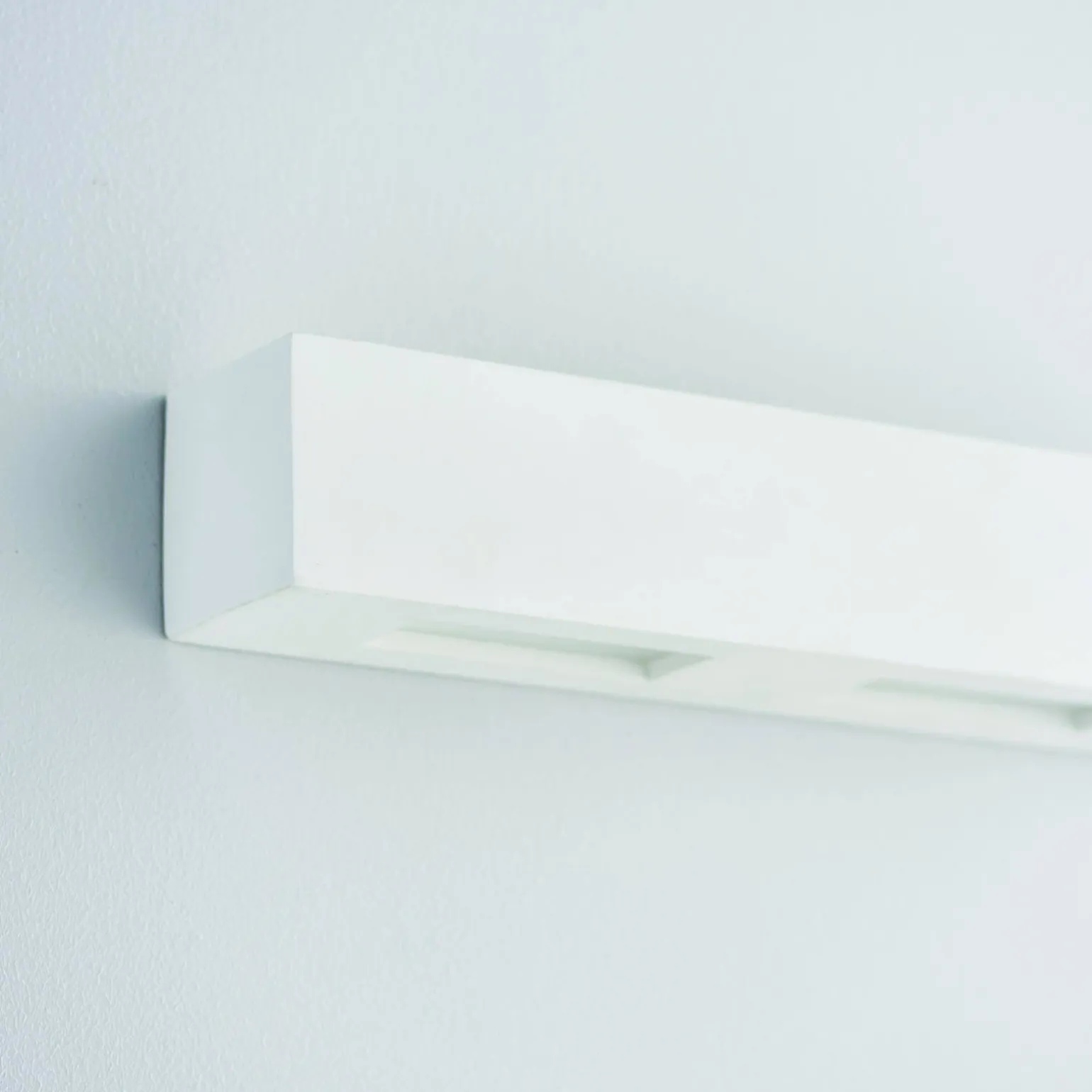 Kinkiet Box 2lt wall 28W (10400) - Saxby