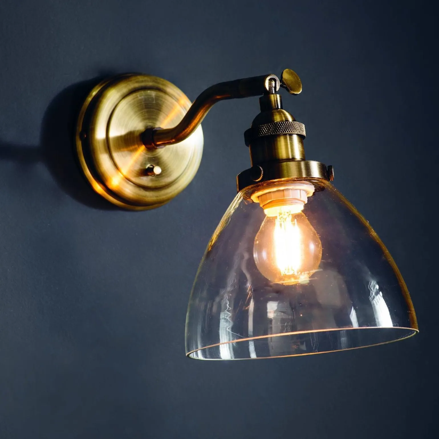 Kinkiet Hansen (77273) Endon