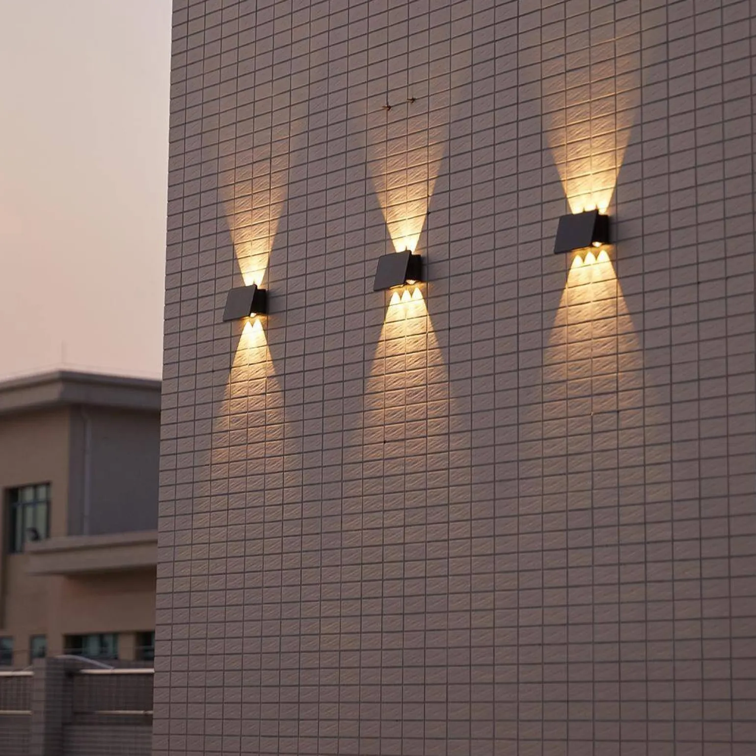 Kinkiet Solarny Alf 50lm 3000K (EKO9099) - Eko-Light