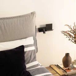 Kinkiet z gniazdkiem USB KOMODO Czarny (KOMODO-1_AP_NERO) - Ideal Lux