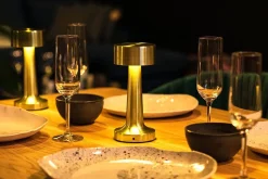 Lampa biurkowa LEE złota - wbudowana bateria, LED (LEE.GOLD) - King Home