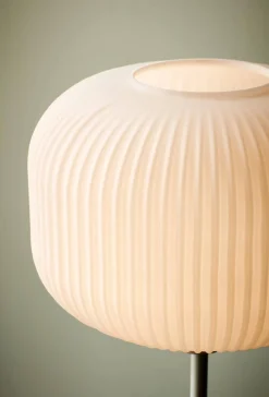 Lampa podłogowa MILFORD Nordlux E27 40W Szkło Biały