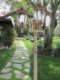 Lampa Stojąca Zew. Fleur Kol. Czarny (O414FL-03GB) - Maytoni