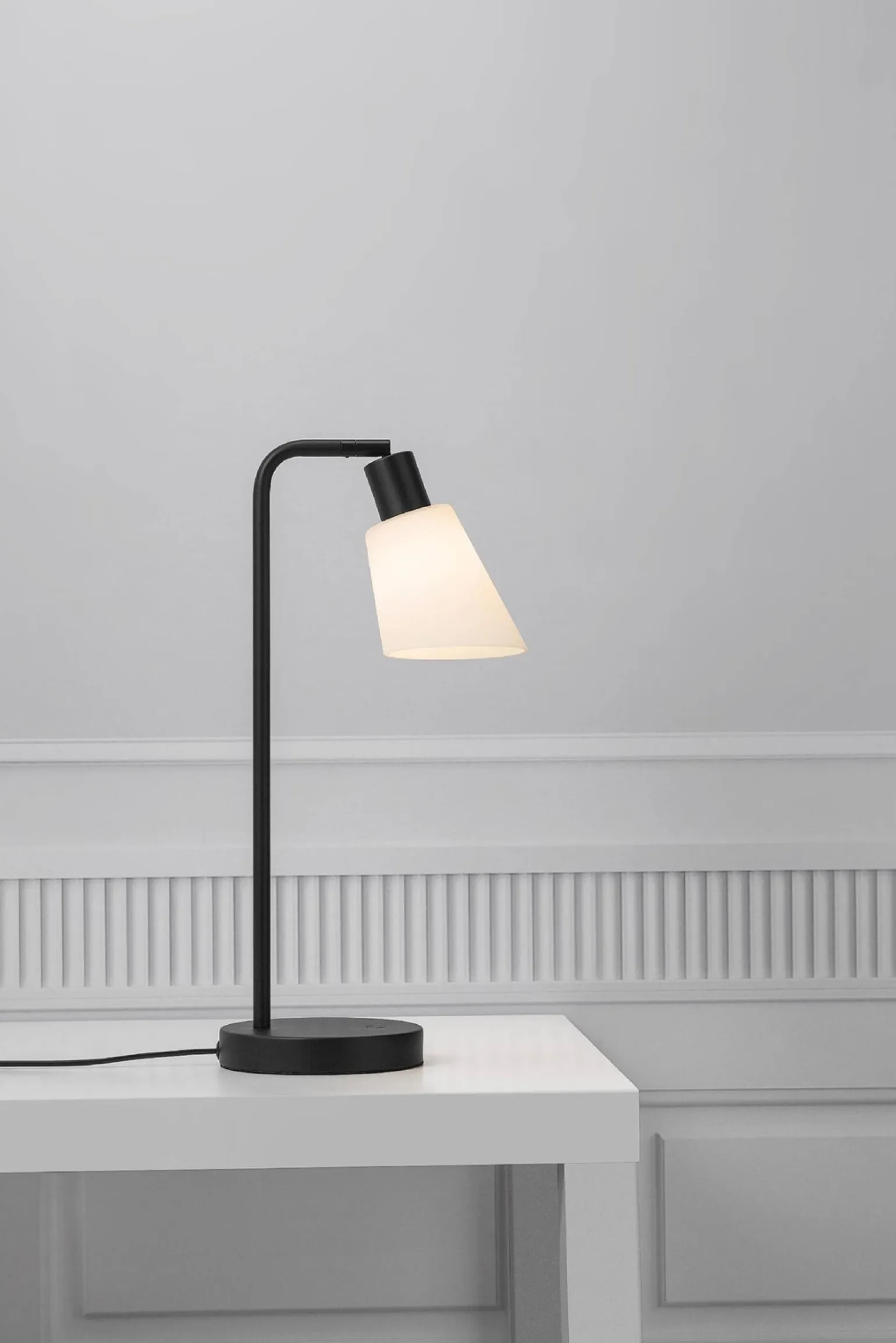 Lampa stołowa ze szklanym kloszem MOLLI Nordlux E14 25W Szkło Czarny