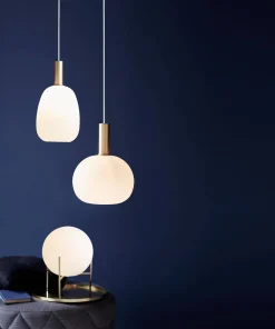 Lampa stołowa ze szklanym kloszem ALTON mleczne szkło / mosiądz (47645001) - Nordlux