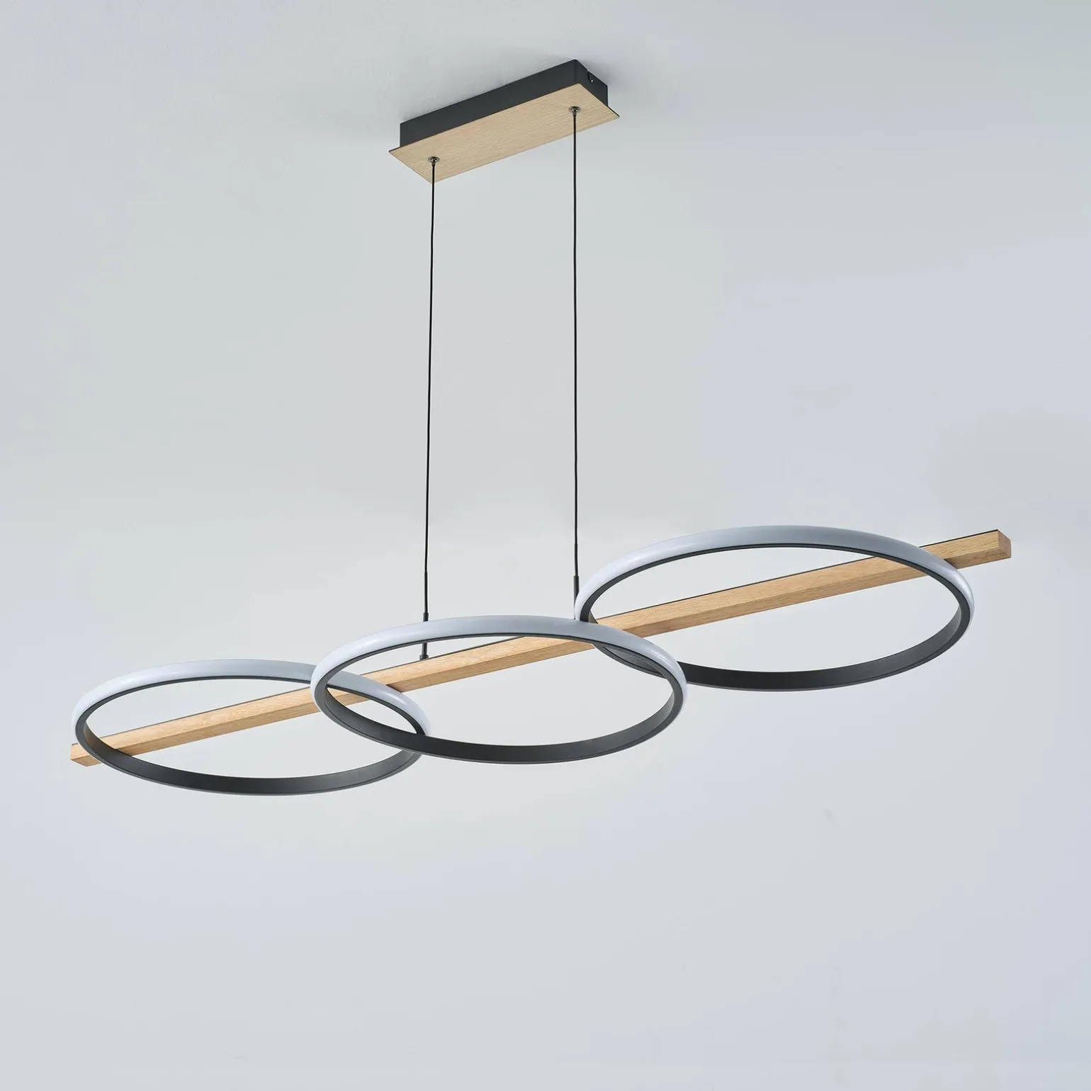 Lampa wisząca ALMERIA czarna-drewno (MD3913-3-3BWLT) - Zuma Line