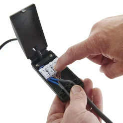 Lampa wpuszczana ShieldECO 800 IP65 8.5W (74708) - Saxby