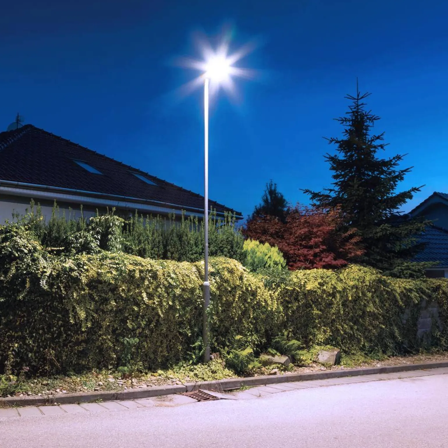 Latarnia Solarna Kers 200W 1200lm 6500K (EKO0546) - Eko-Light