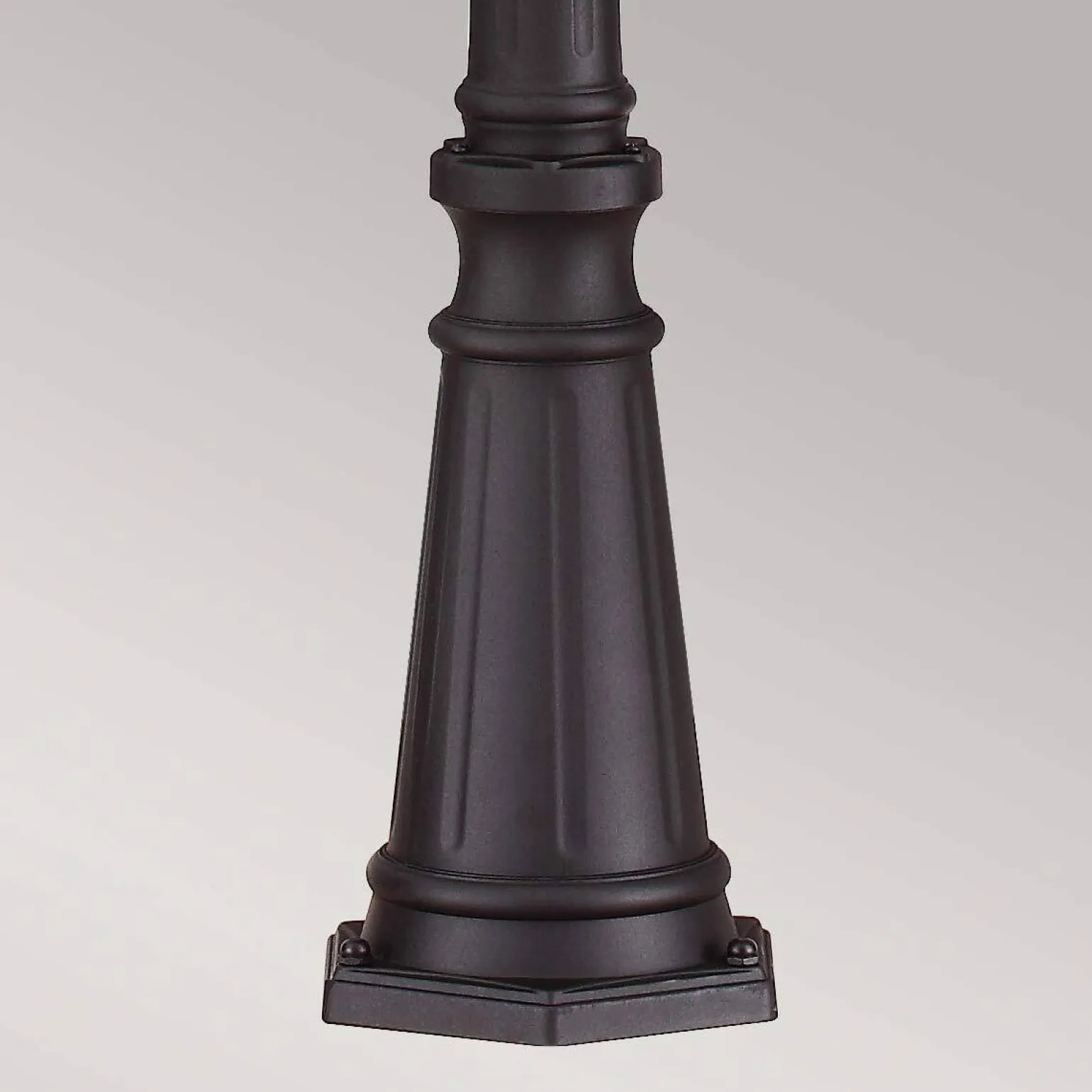 Latarnia stojąca duża Cotswold Lane (FE-COTSLN5-L-BK) - Elstead Lighting