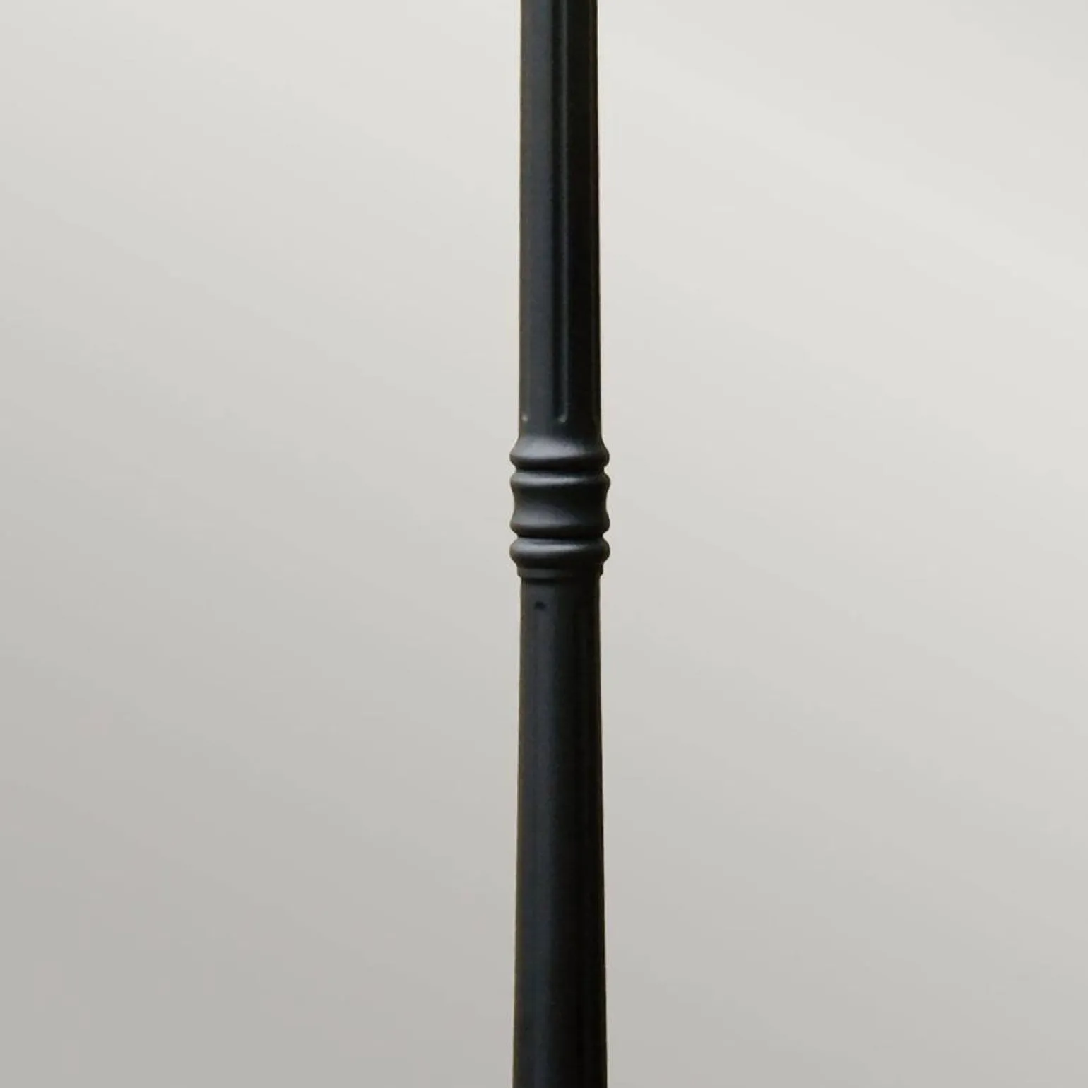 Latarnia stojąca Ledbury (GZH-LB5) - Elstead Lighting
