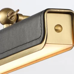 Mała obrazówka LED Valise Picture - Vintage mosiądz, skóra smokingowa (QN-VALISE-PL-S-VBS-TL) - Quintiesse