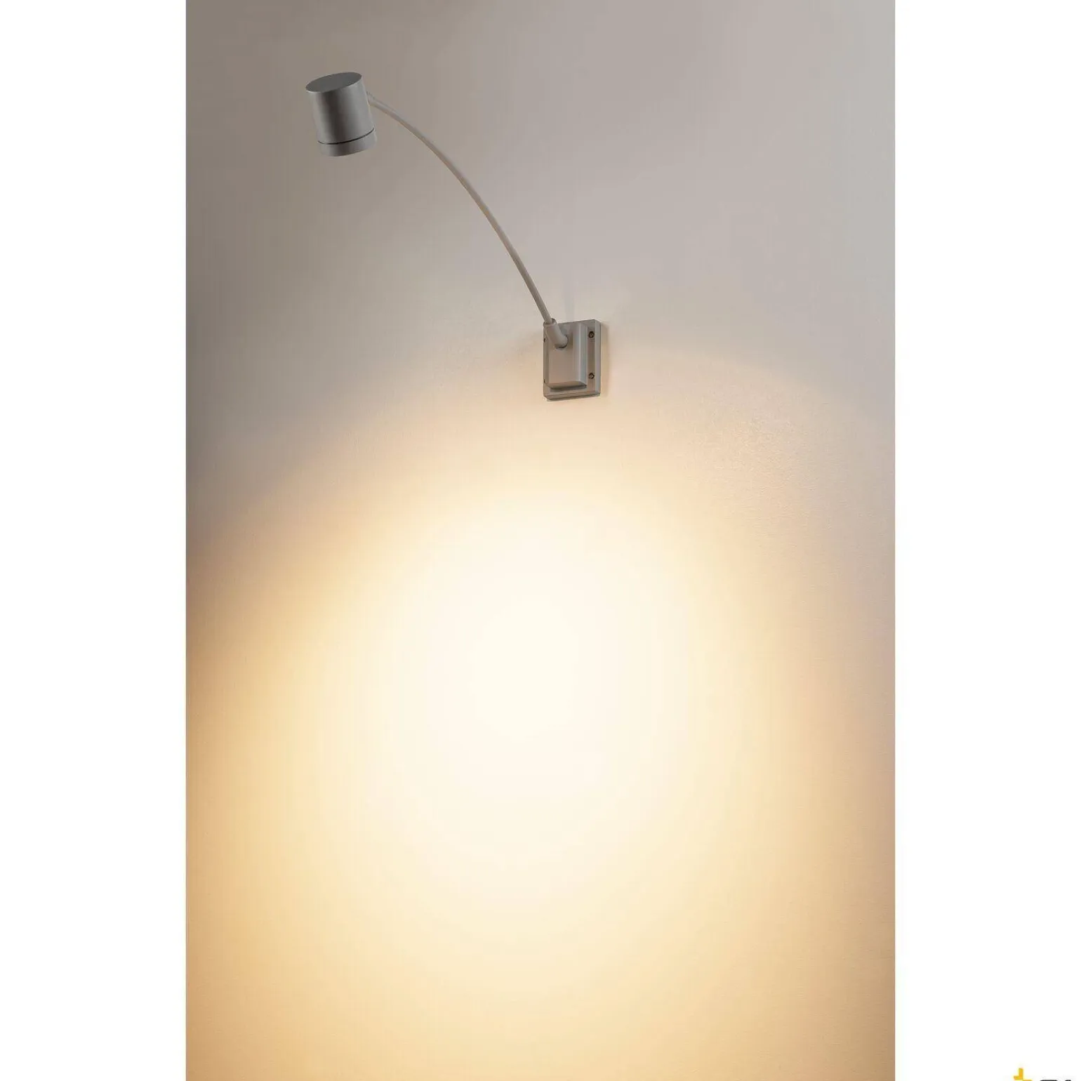 MYRA DISPLAY, lampa ścienna outdoor, QPAR51, IP55, srebrnoszara, łukowato wygięta, maks. 50W (233134) - SLV