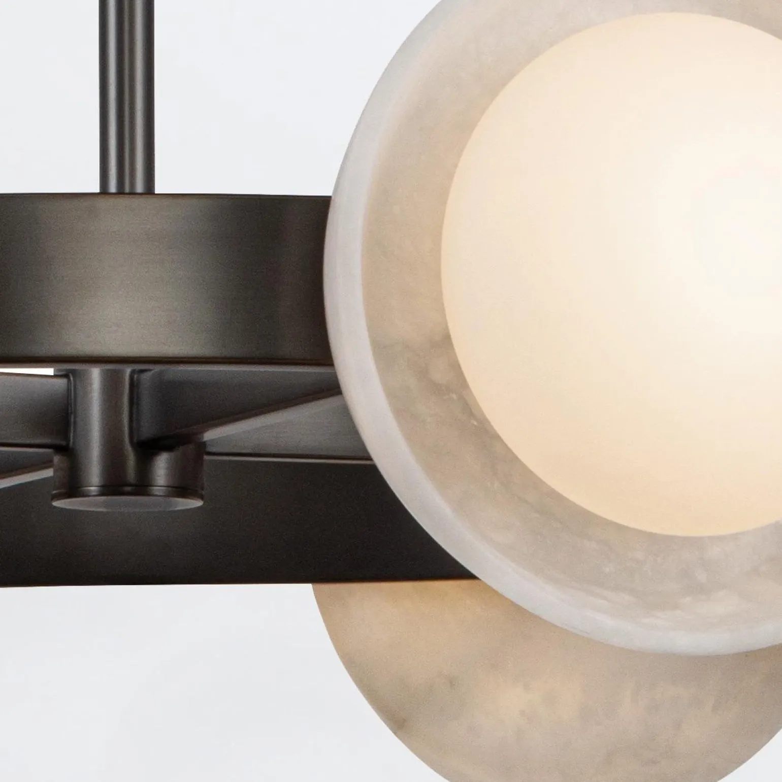 Nowoczesny Żyrandol LED Alonso - Miejski brąz (QN-ALONSO8-UBZ-AR) - Quintiesse