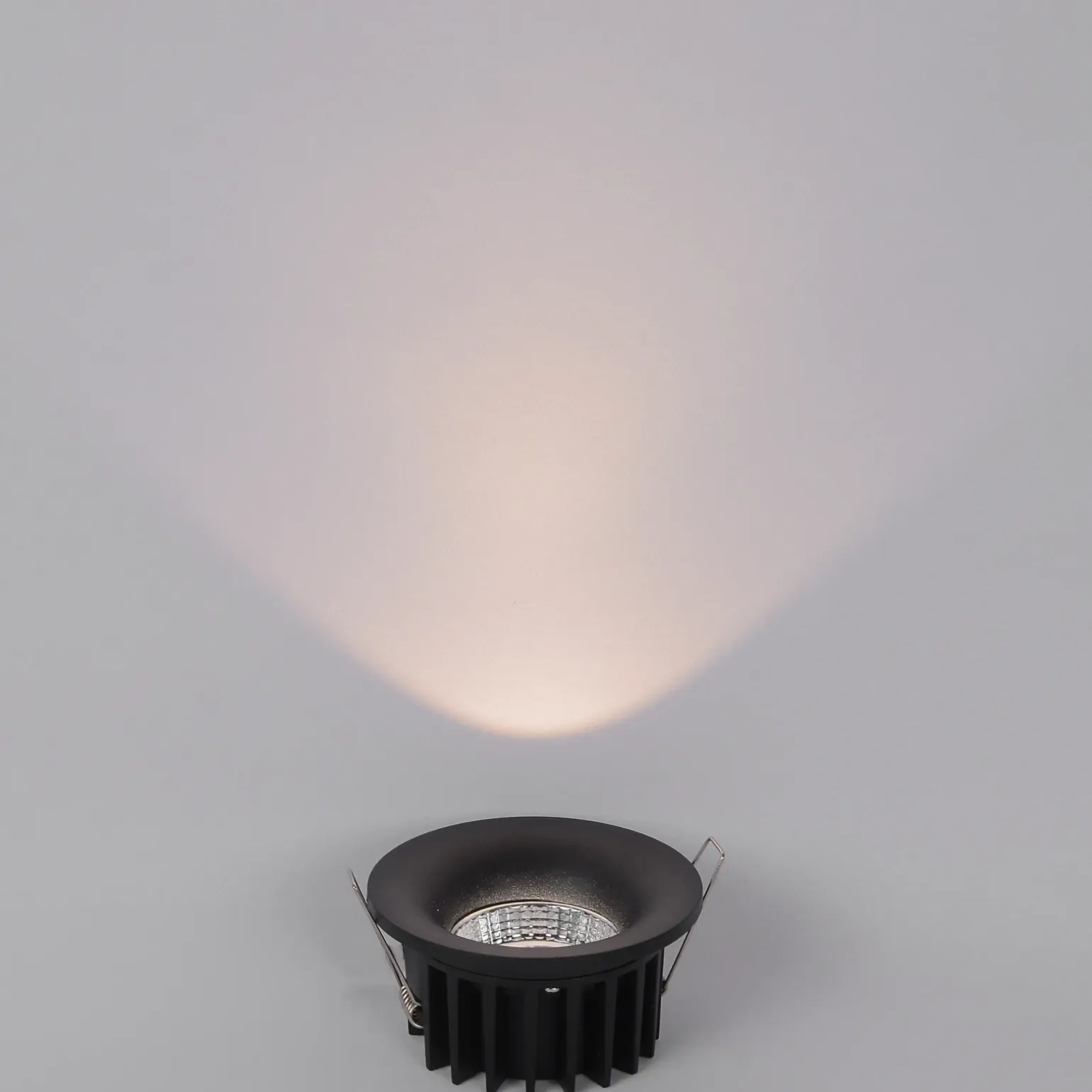 Oczko podtynkowe Cirro 1xLED czarne (RL0104-CCT-BK) - Yaskr