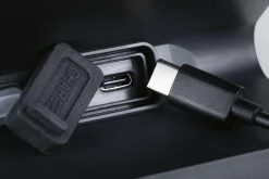 Oprawa elewacyjna LESLY LED 5.5W solar PIR 300lm 3000K IP465 USB-C 3.7V antracyt / tworzywo sztuczne (PL94608) - PAULMANN