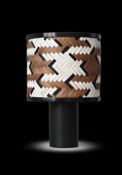 PHIL Lampa stojąca, pleciony bambus, przewód tekstylny czarny, włącznik na przewodzie (LY04PHI/H38/NO) - LYOMA