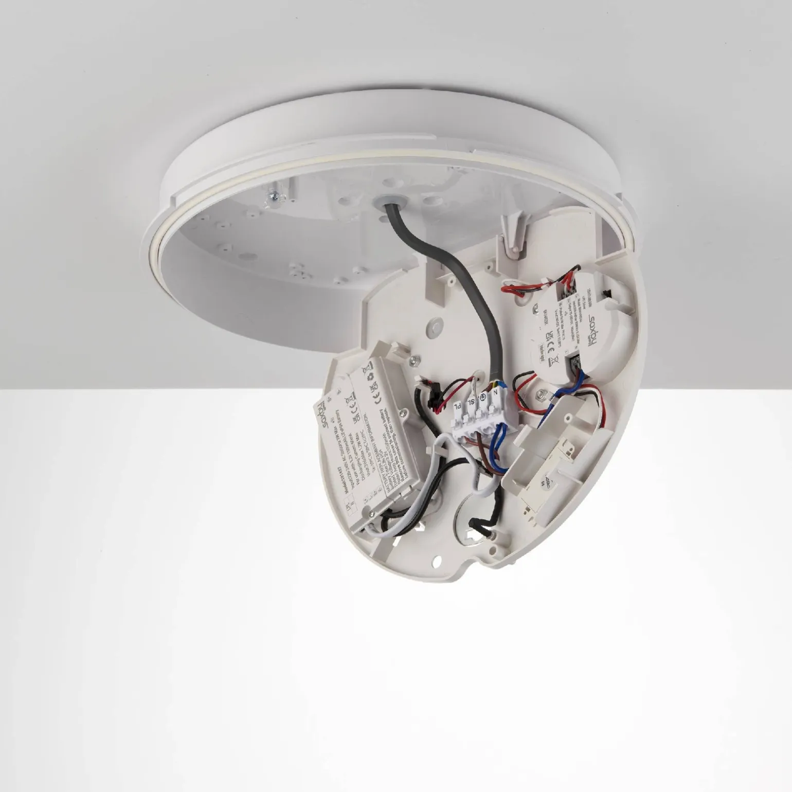 Plafon Hero CCT corridor Emergency IP65 18W (95544) - Saxby