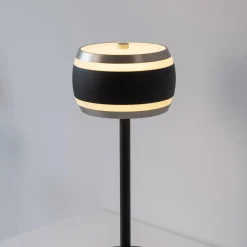 Przenośna, ładowana lampa stołowa PURE FALLING RINGS CZARNA (4503-18) - Paul Neuhaus