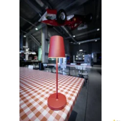 Przenośna lampa VINOLINA TWO 2200/2700/3000 K, TOUCH, czerwona (1007694) - SLV