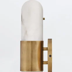 Średni kinkiet LED Ibiza - Klasyczny mosiądz (QN-IBIZA-M-HB) - Quintiesse