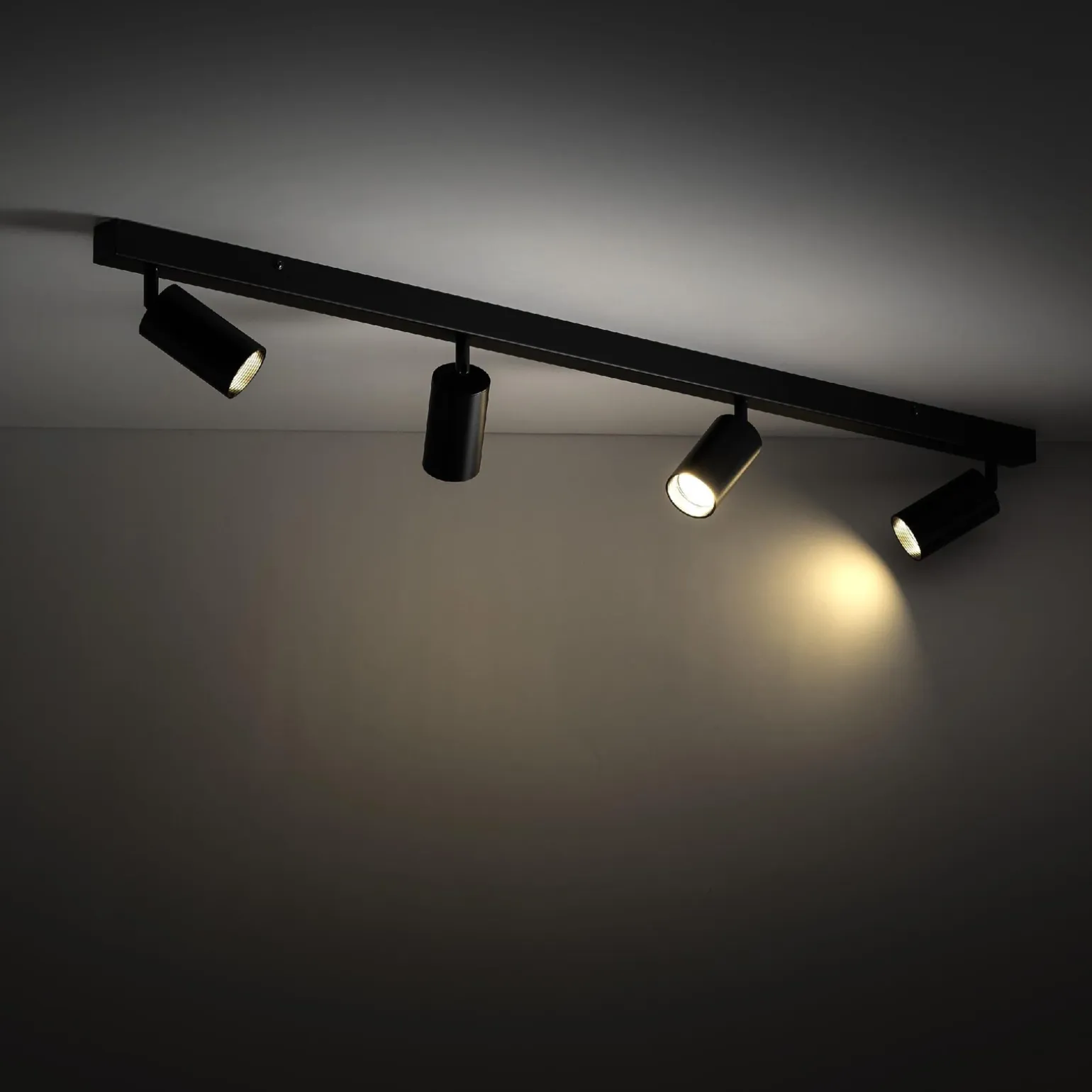 Reflektory na listwie AMIS BLACK LAMPA SUFITOWA 4 (10635) - TK Lighting