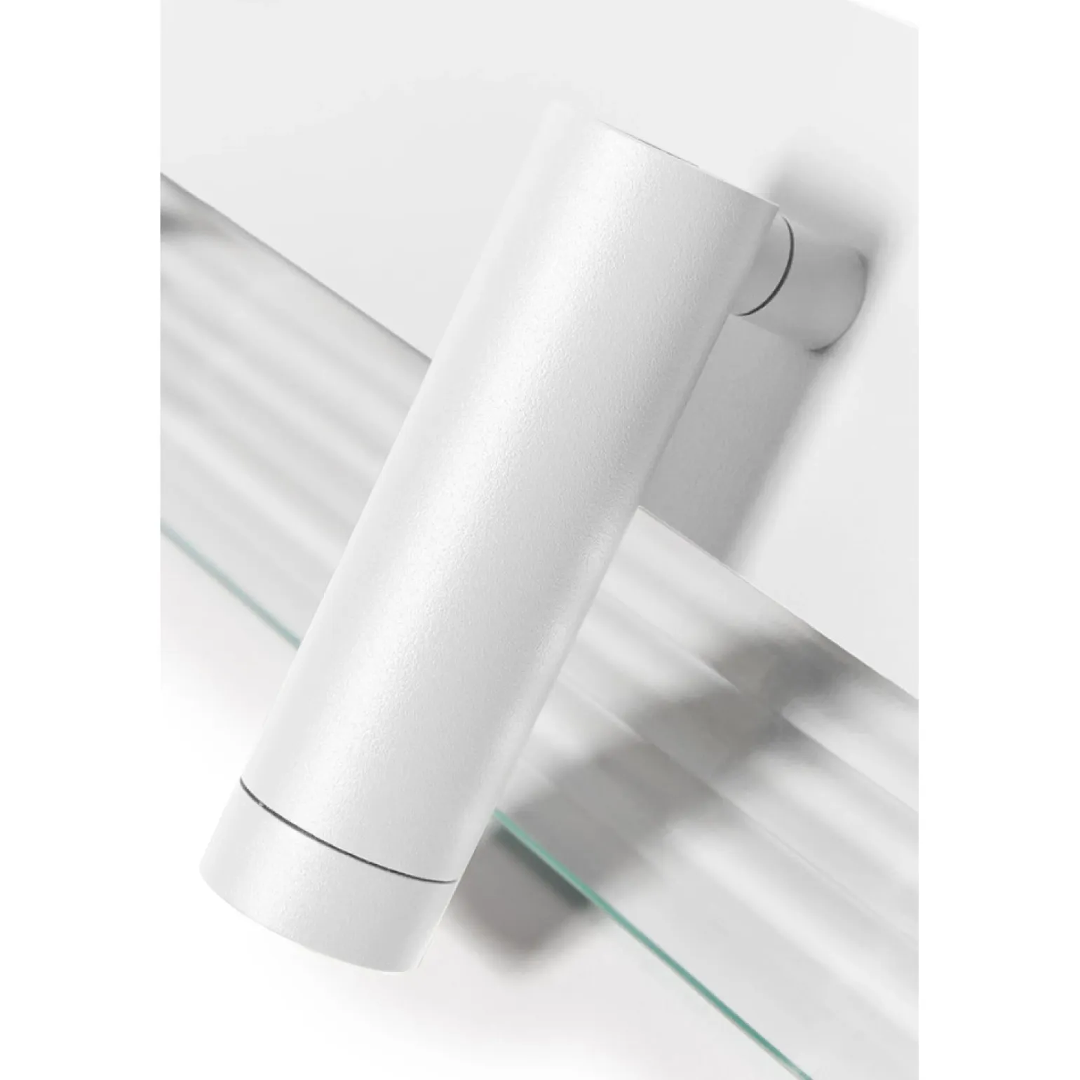 RIFLO W D biała lampa ścienna / kinkiet z regulowanymi reflektorami (RIWD61002) - Ummo