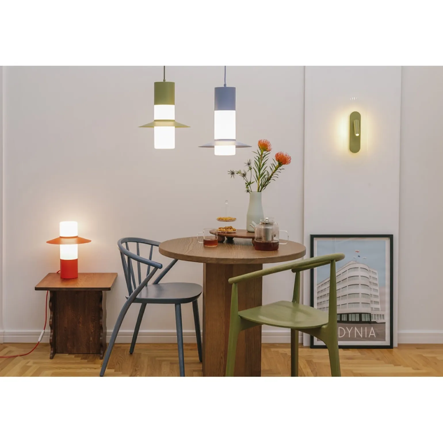 RIFLO W D biała lampa ścienna / kinkiet z regulowanymi reflektorami (RIWD61002) - Ummo