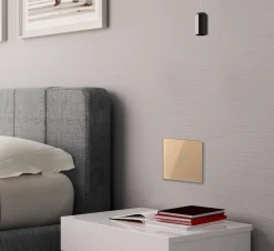 Włącznik pojedynczy dotykowy, bistabilny (impulsowy, dzwonkowy) z czarnym panelem szklanym FIBARO (VL-C701IH-62) LIVOLO