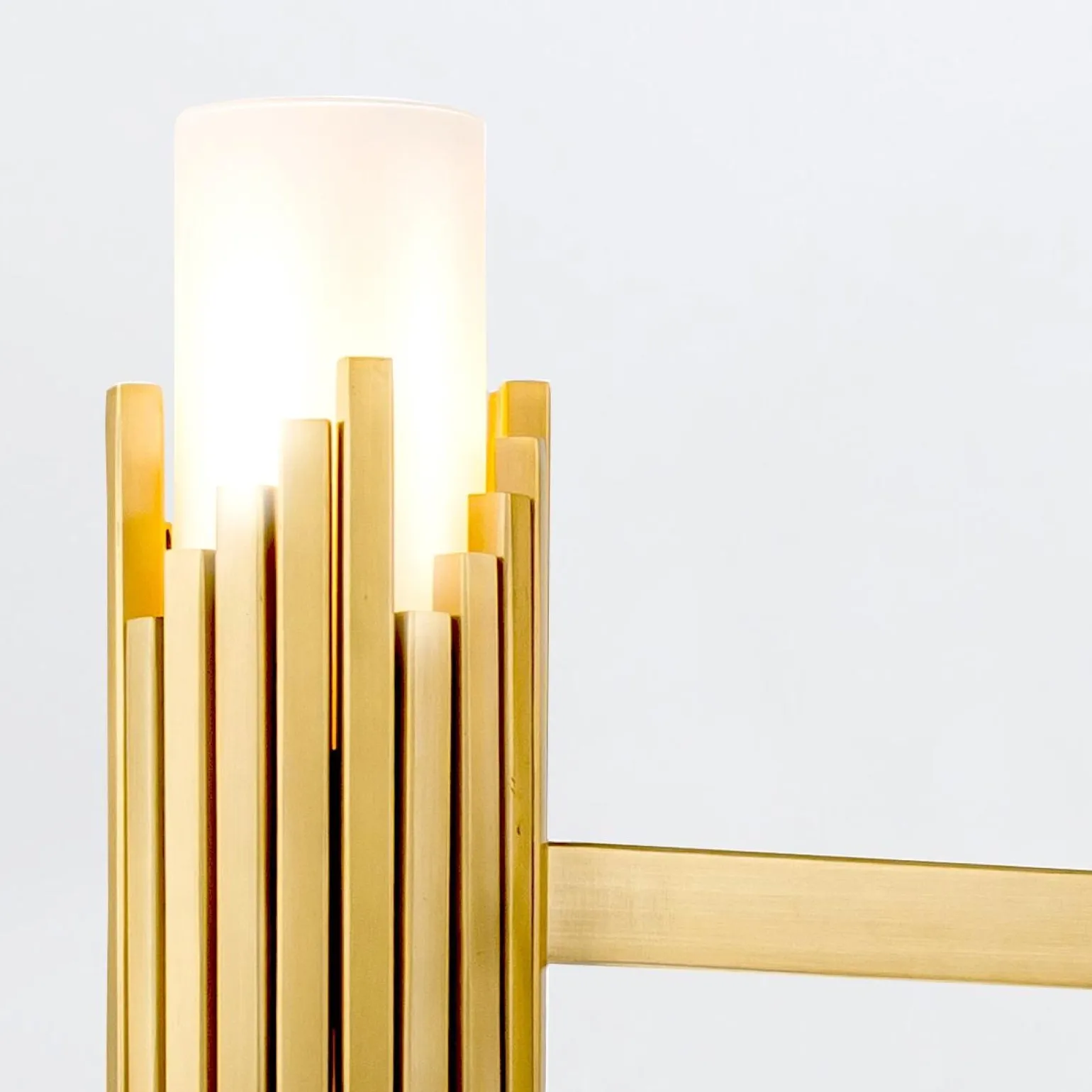 Żyrandol Marvele - 6 źródeł światła - Postarzany mosiądz (MARVELE6-AB-OPAL) - Elstead Lighting