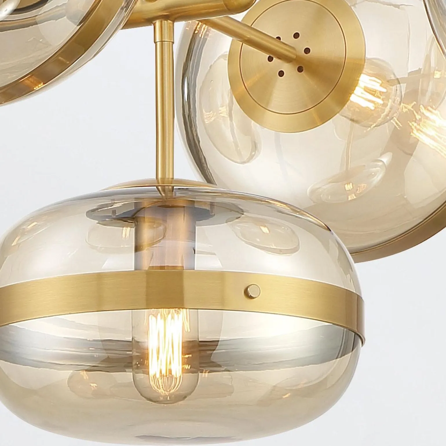 Żyrandol Nottingham - 5 źródeł światła - Antyczny mosiądz (QN-NOTTINGHAM-5P-AB) - Quintiesse