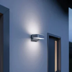 Zewnętrzna oprawa na ścianę z czujnikiem ruchu i zmierzchu LED L 810 S SI (ST087562) - STEINEL
